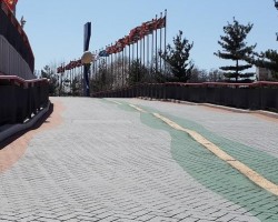 미끄럼방지포장재